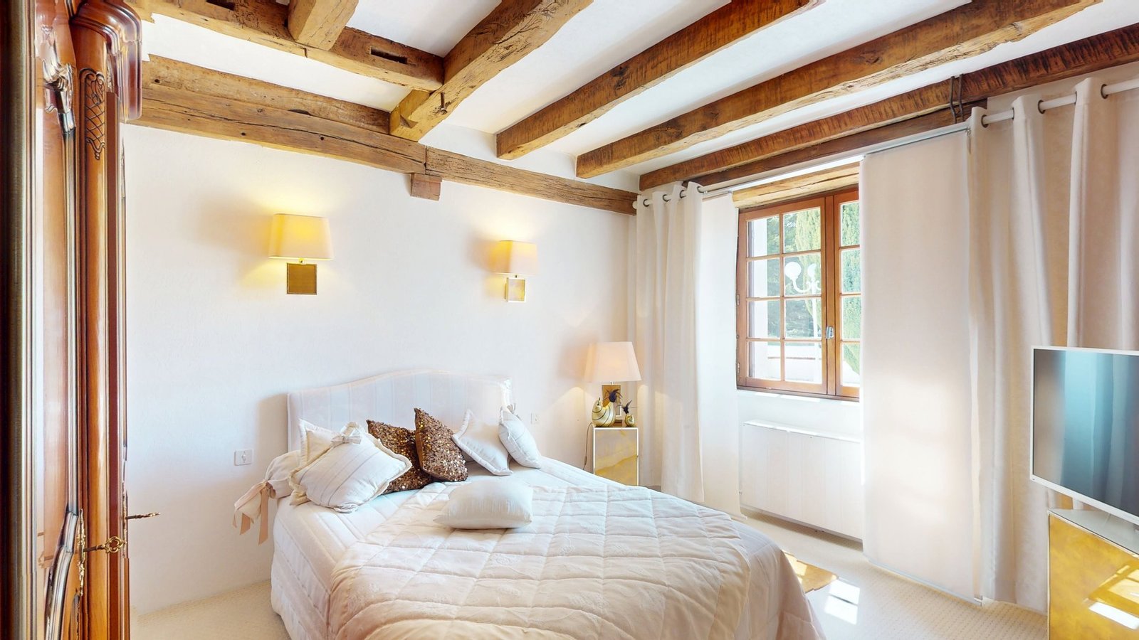 photo_062fb76fc2665e008636d1b84dd98f71