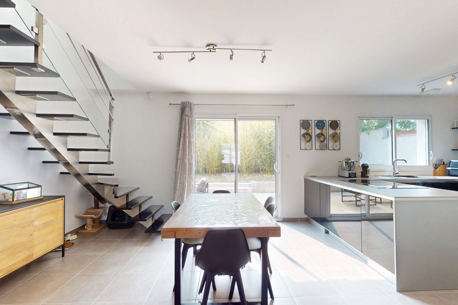 photo_90dca145482706e2c363ea5d1d7fc0b6