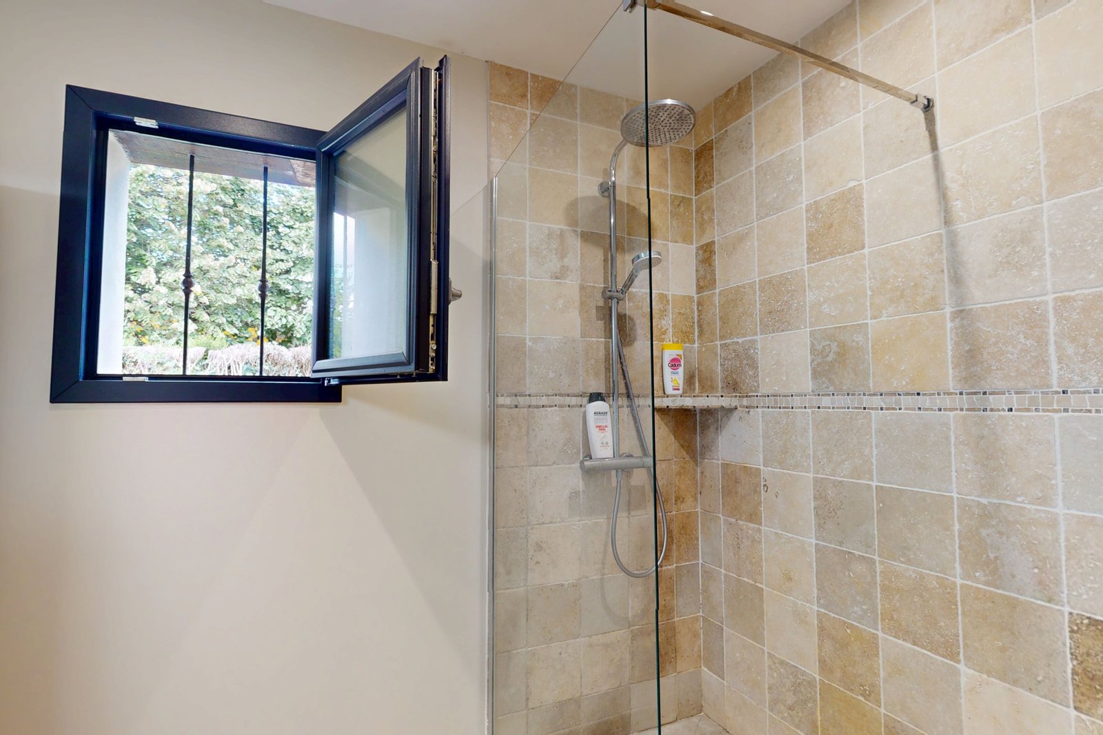 photo_20a1e4517088ce82eb865e88c981f376