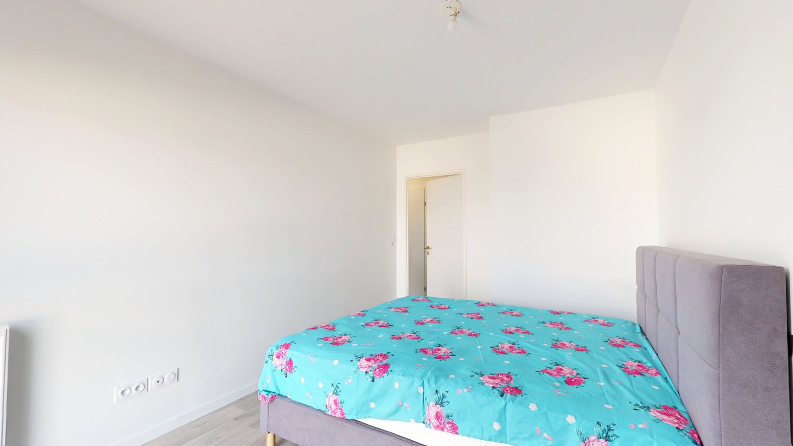 photo_22cb4a1cf4970aaed8ba614f0a856104