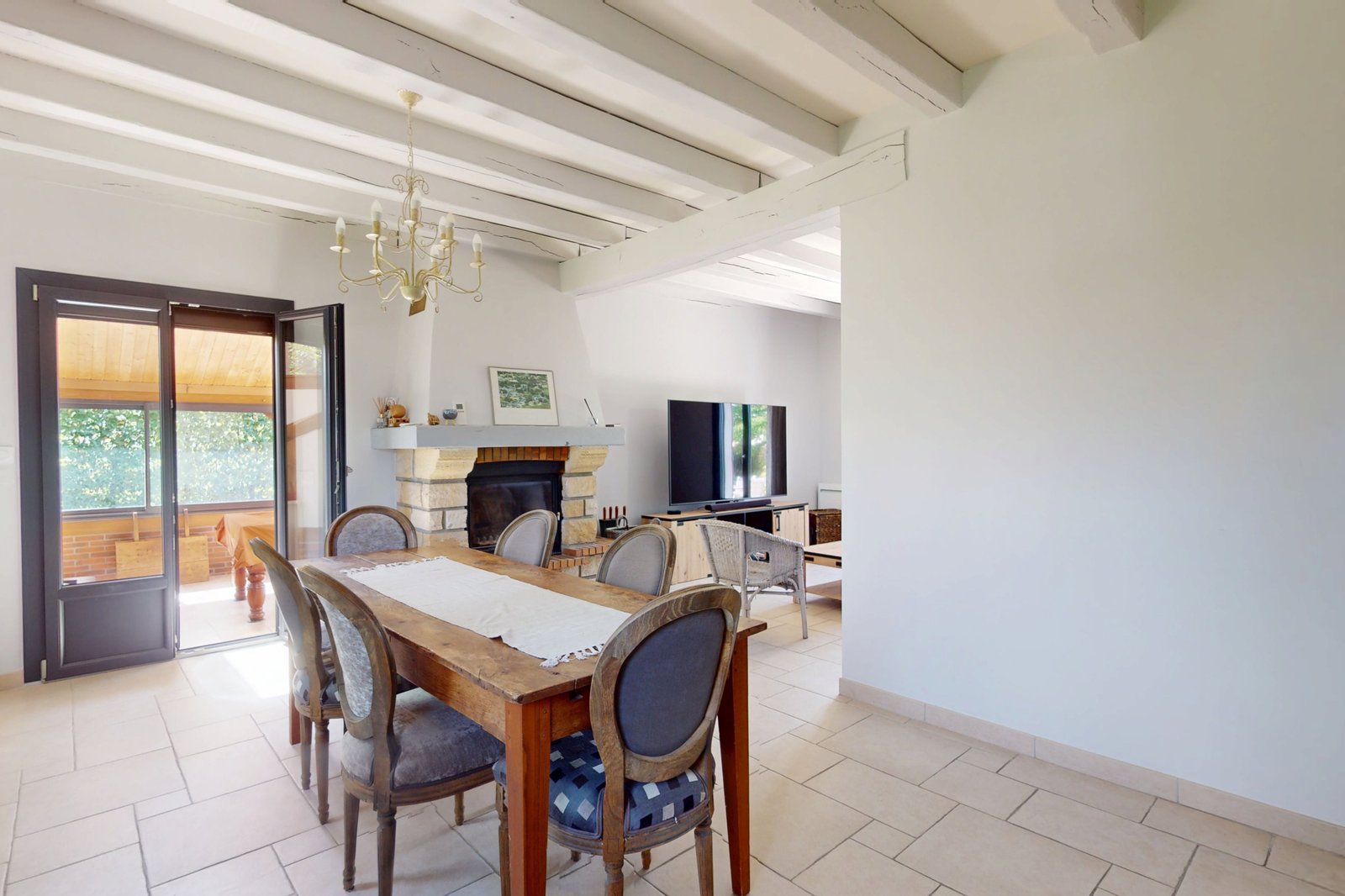 photo_5355437c711aeff87d56d55f2e74ed1c