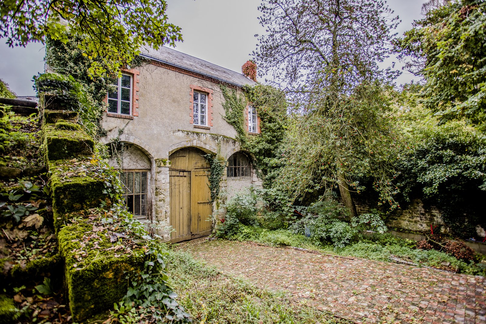 photo_74916bbe47c0395924536583d887ead8