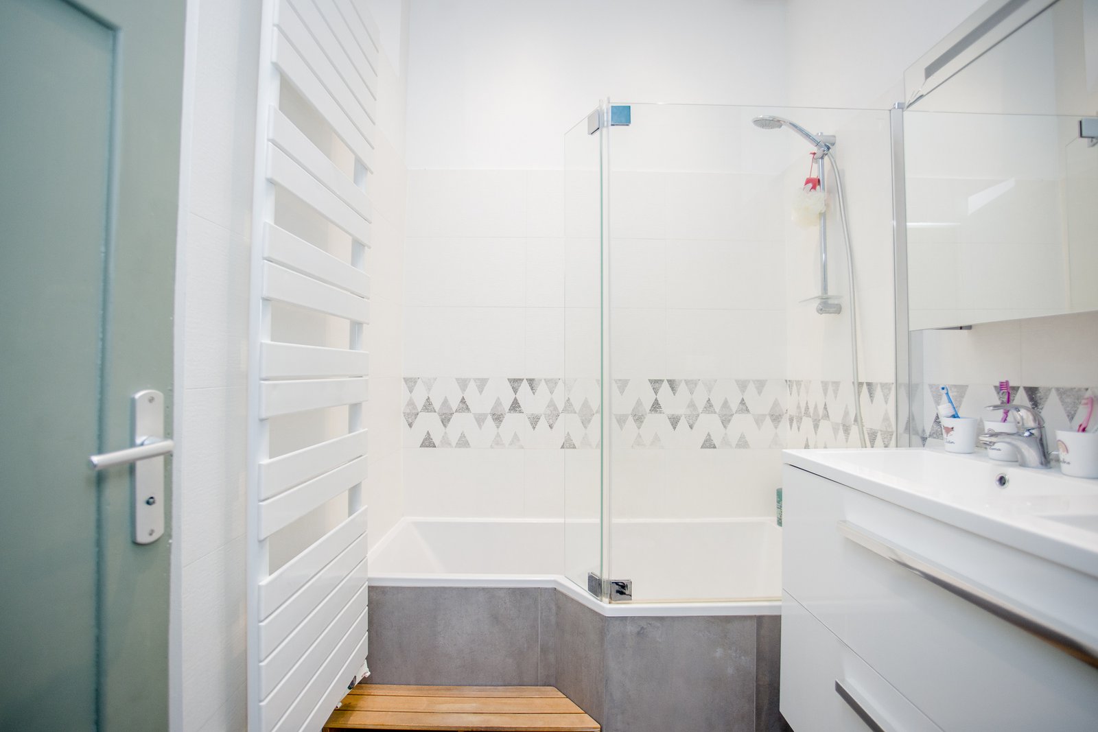 photo_e34f979abf9e2a660953d451a78d462a