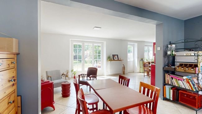 photo_08edf8ca934d354bac46672f0cdd18b7