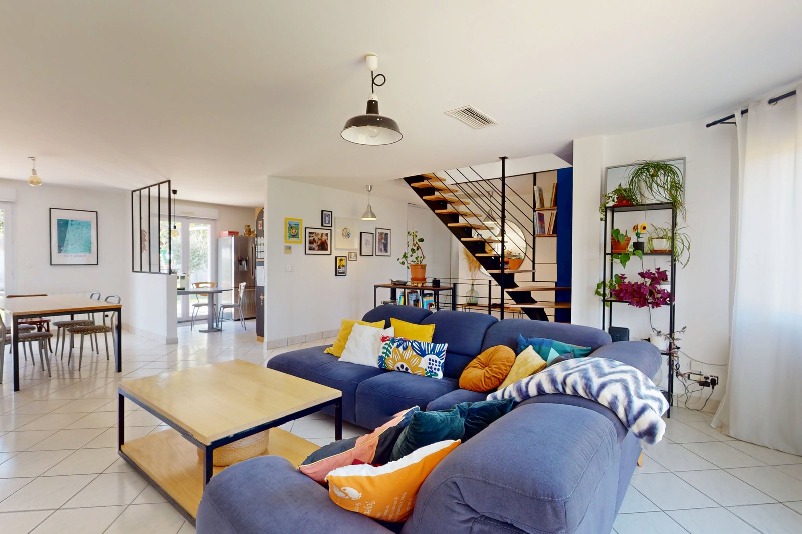 photo_51081520404604b20dd7fd565f90615c