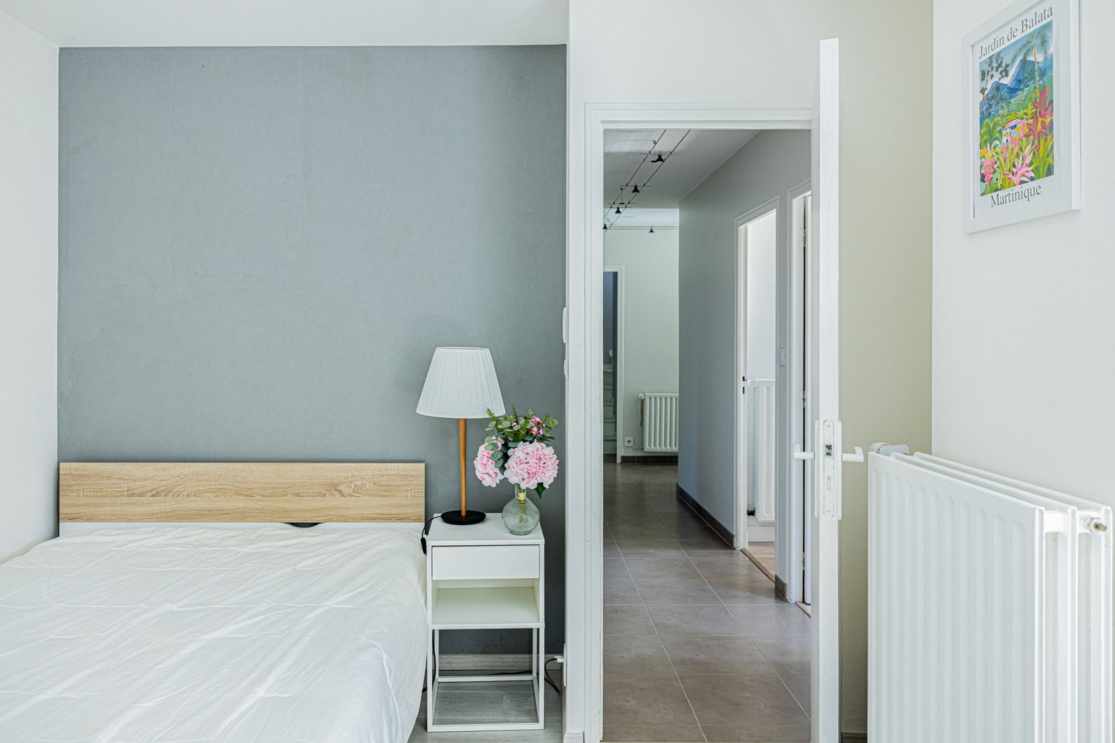 photo_5d92ecb14da58f4767f591898ecb3157