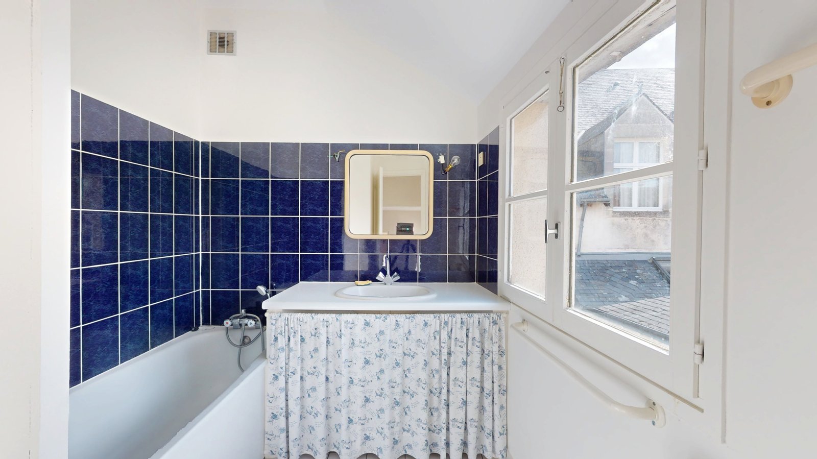 photo_97362906bbcc6c36188ac88b590b290c