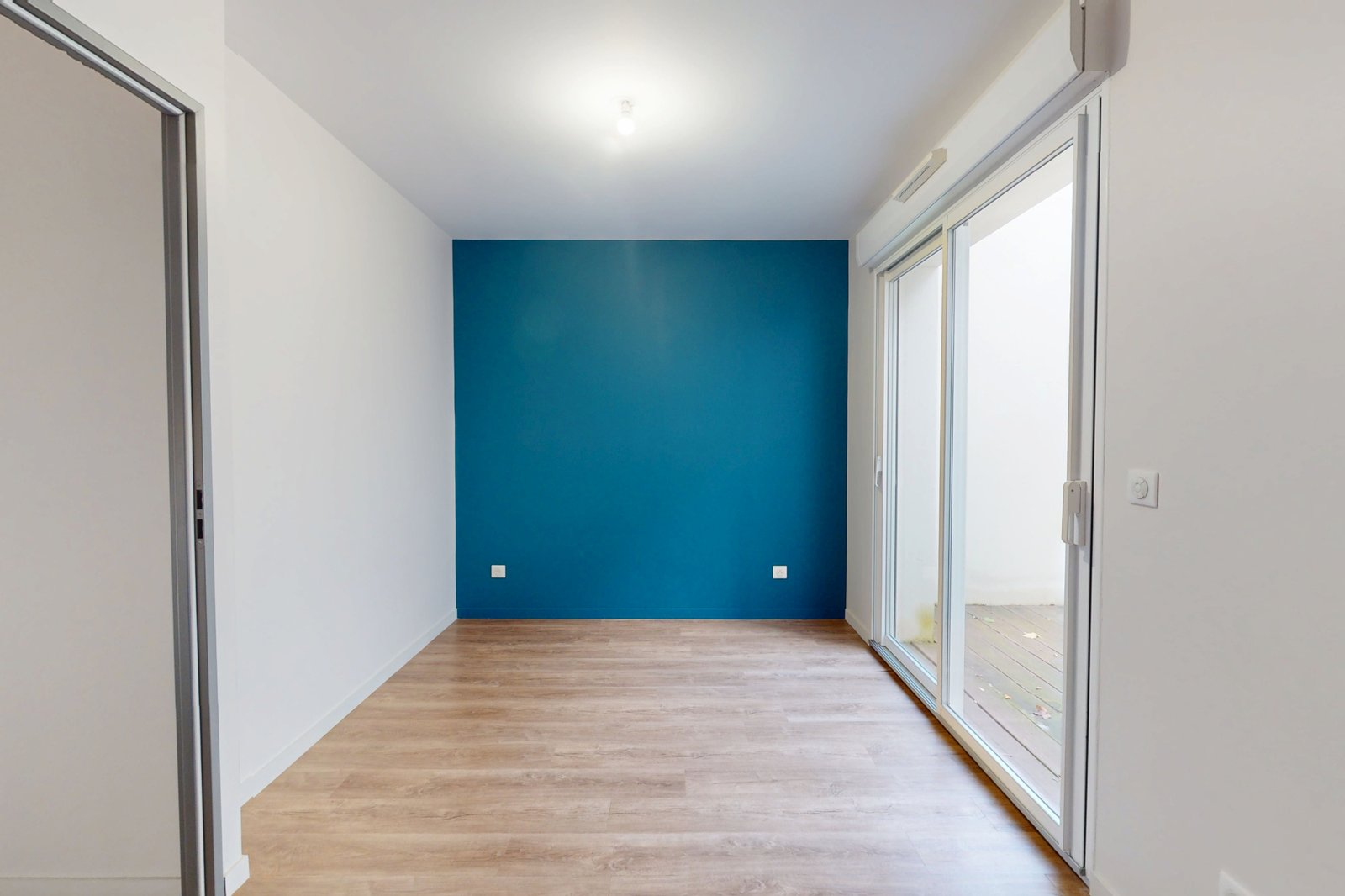 photo_e8ebd5a5b87d4f371e1a7f7d8da7b8e2