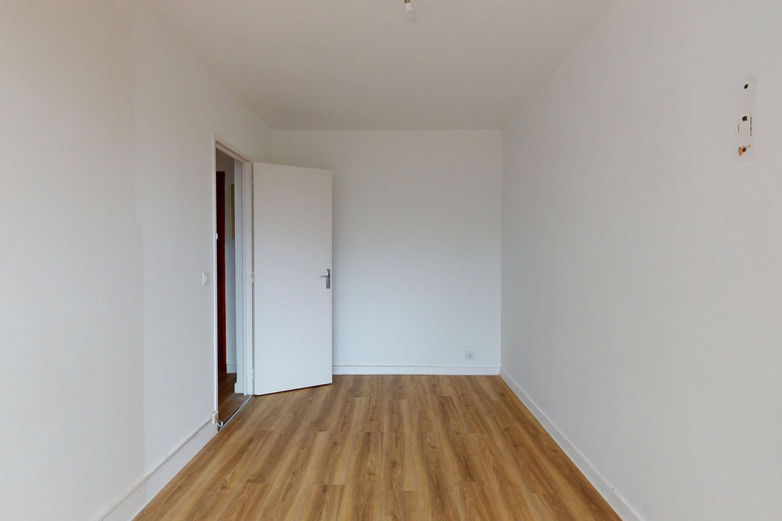 photo_0680012cee427ada2d4d59d5a87004e3