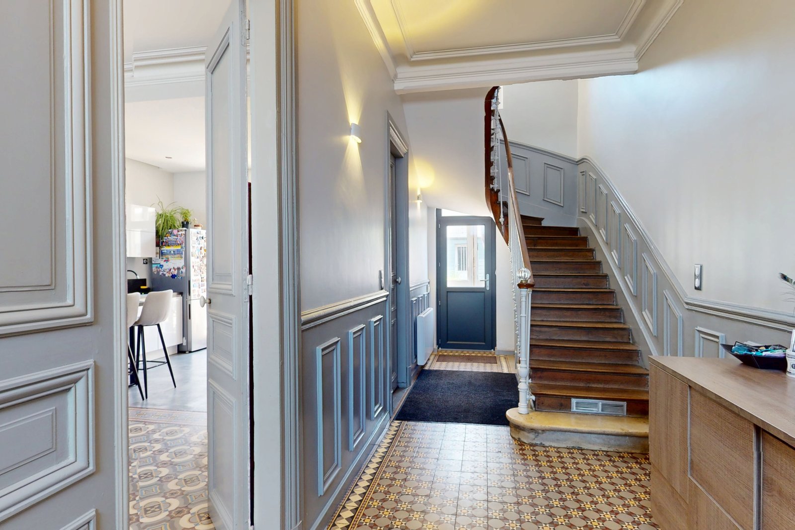 photo_1b6b1ef95568dc1271dc46af29e41191