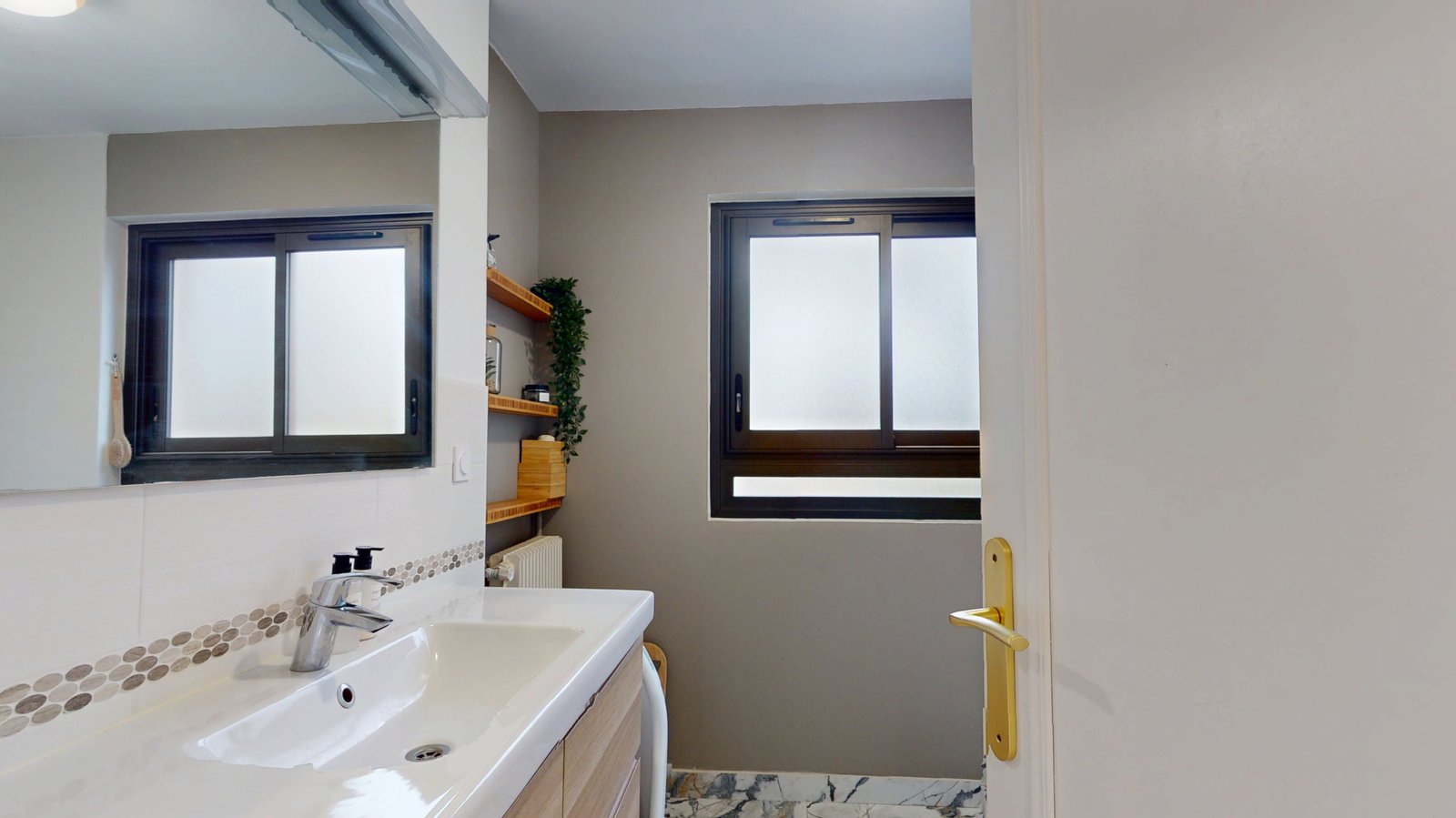 photo_2a7b4cb31f8848c07a726439b2e0dd70