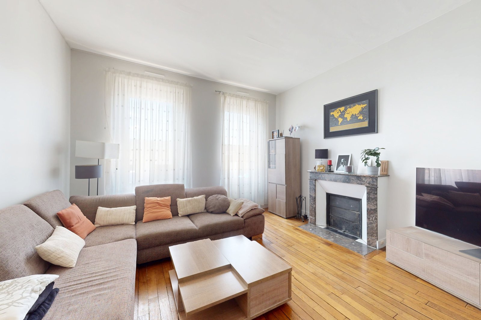 photo_6a019f085afeb0ffa1f76258ad36028a