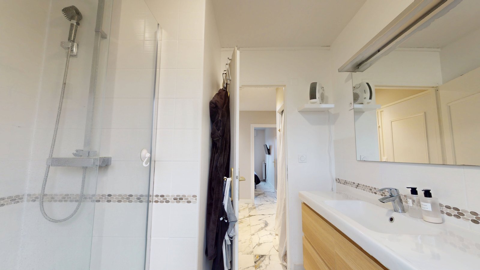 photo_b568ffb2c3574f2c2fb6589143c66bfe