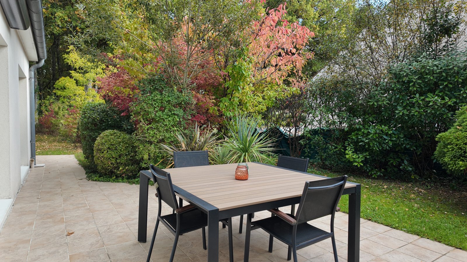 photo_b6cdbe0eaad68ab1e47e35b2f2d78cbb