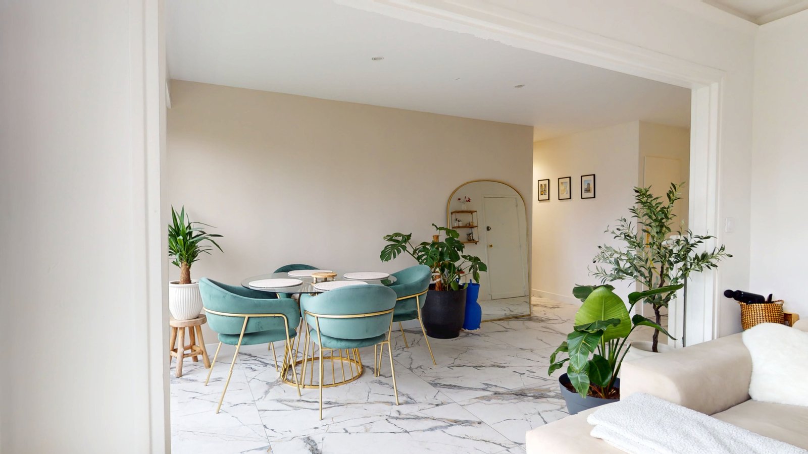 photo_d0842b949e79a7e3ed8f066b045778bc