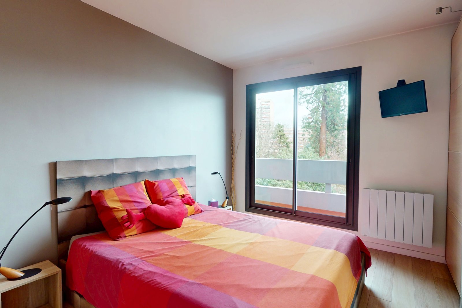 photo_525043f17182da4b9415d4895940a008