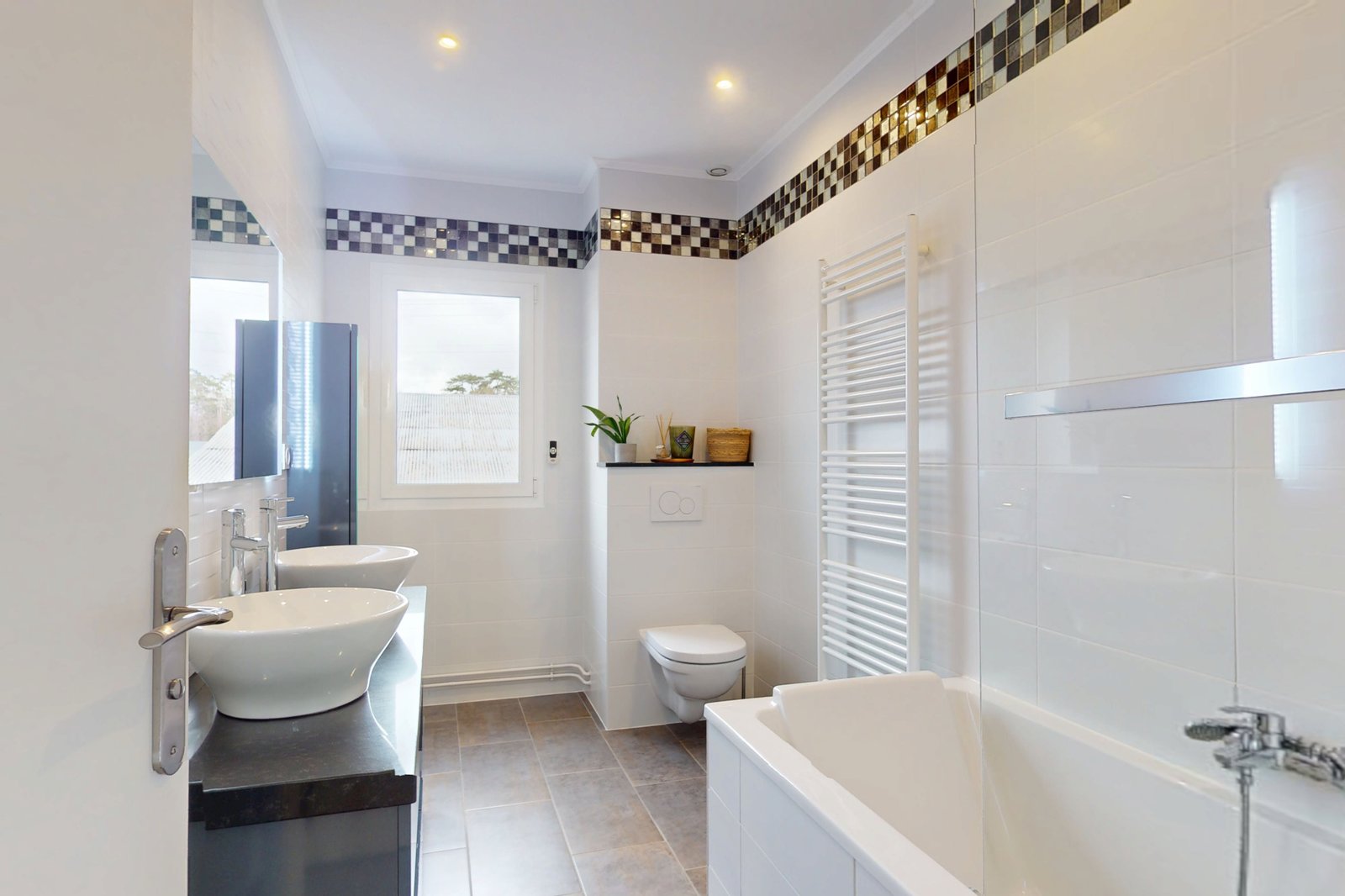 photo_6d31ffd404c52d971fa32289f098d9c6