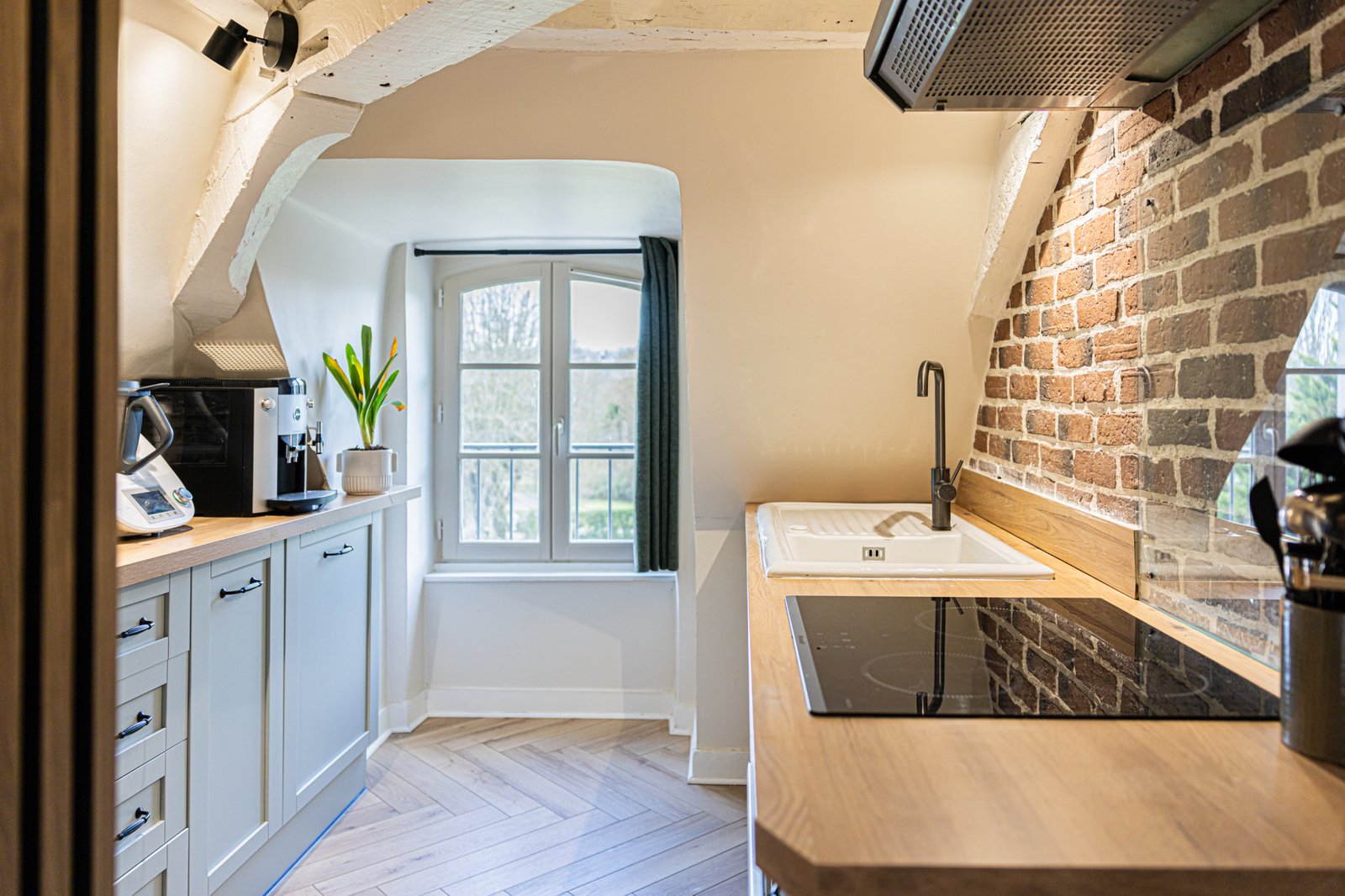 photo_bff1380ced471e9f8fed6d4f59936419